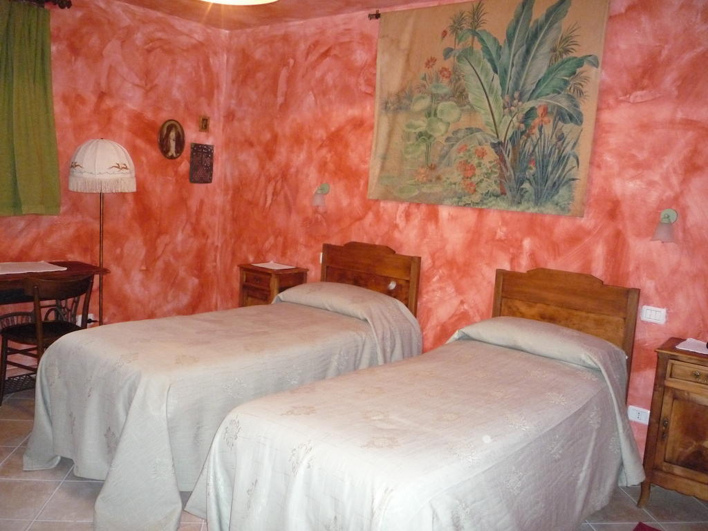 Occimiano L'Adele Bed & Breakfast חדר תמונה